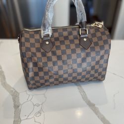 Women Purse and Hand Bag