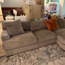 Couch NEED IT GONE