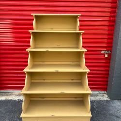 BOOKSHELVES/ IN GREAT CONDITION/ DELIVERY 