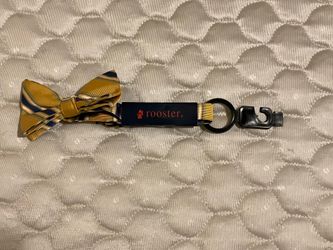 Rooster Men’s Pre-Tied Bow Tie Accessory – Gold & Blue Striped