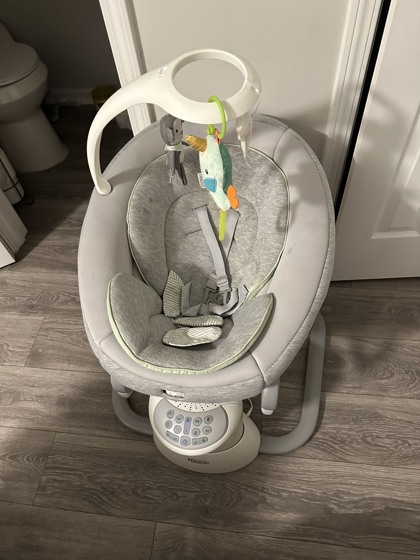 Graco Soothe My Way Baby Swing 
