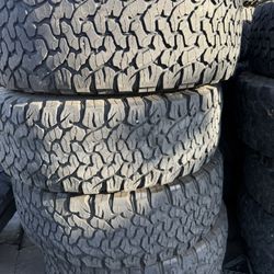 275/65r18 Bfgoodrich Ko2 Tires En Excelentes Condiciones De Vida Las  4