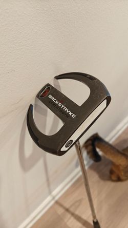 Odyssey Backstryke Sabertooth Putter 34" Right hand