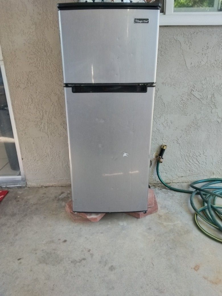 Fridge