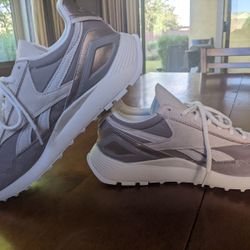 Reebok Women's Classic Leather Legacy AZ Size 11