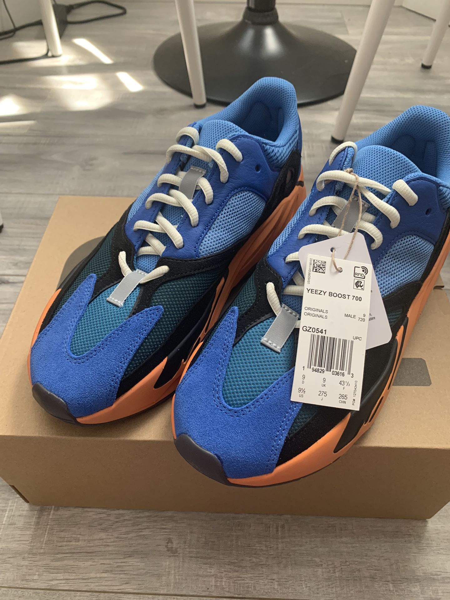 where to buy yeezy 700 bright blue