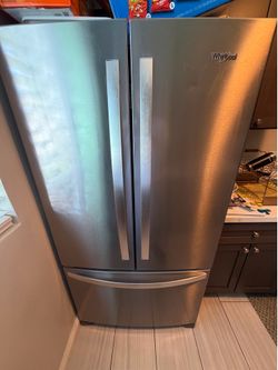 Whirlpool 36-inch Wide, 25.2 Cu. Ft. Fingerprint Resistant Stainless Steel French Door Refrigerator with a bottom freezer