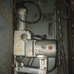 Skill 720 Roto Hammer Drill 