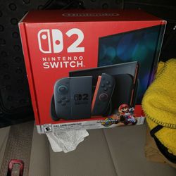 Nintendo Switch 2 Mario Kart Wotld Bundle W/receipt 