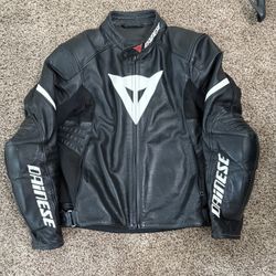 Dainese Leather Jacket Size 54 Large/X-Large