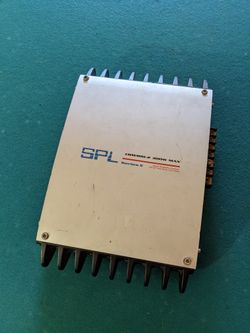Car amp