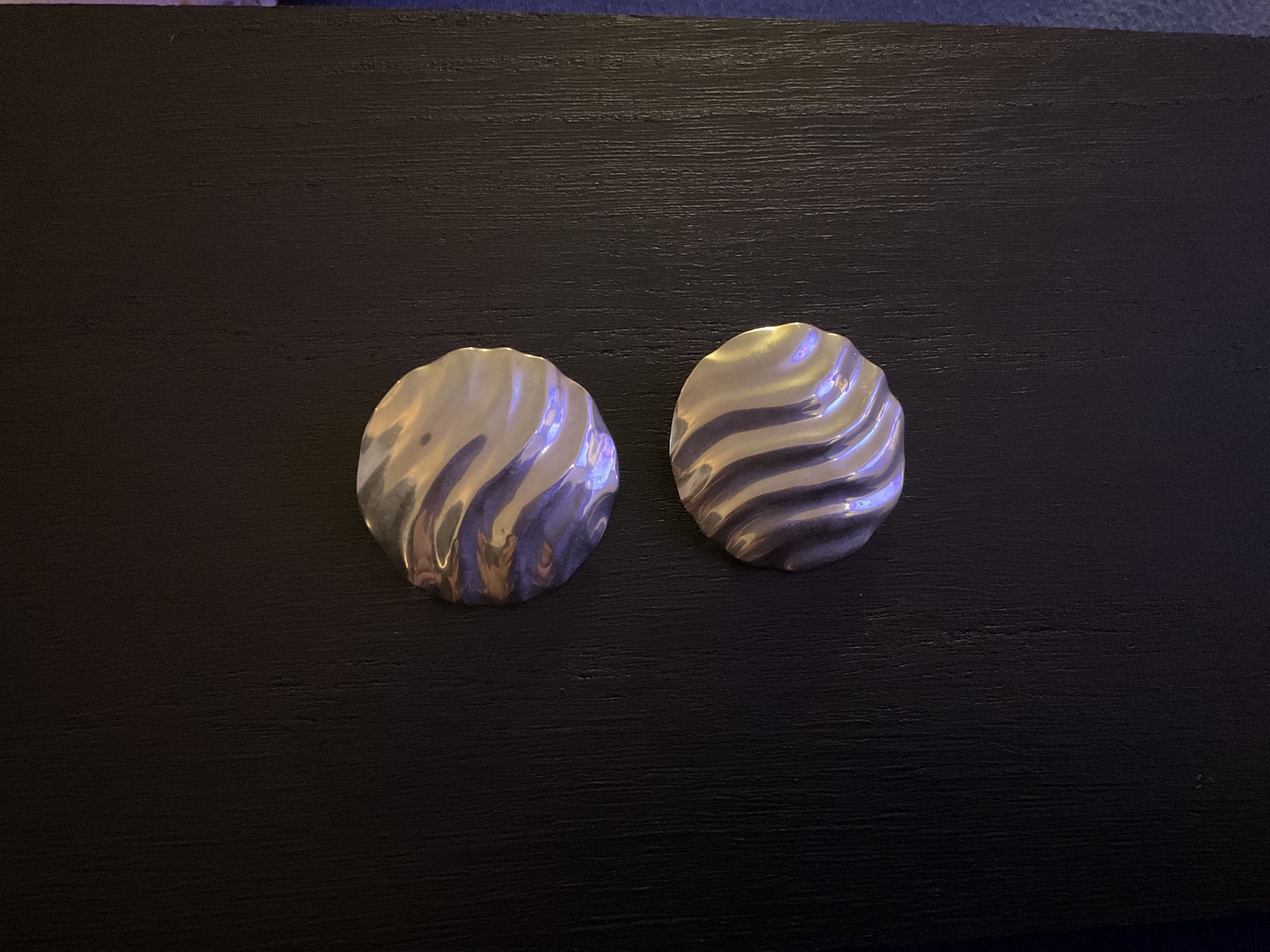 (925) Sterling Silver, Vintage 70s LARGE Post Back Earrings