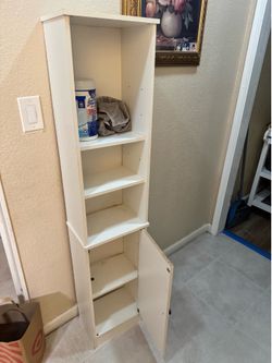 Bathroom cabinet