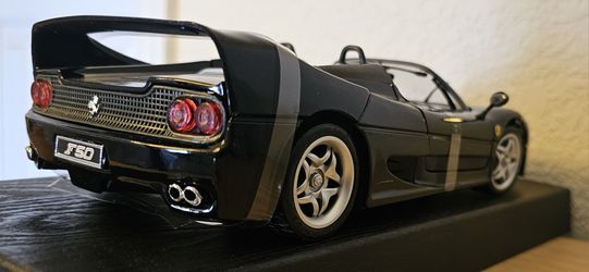Roues Ferrari F50 Maisto à L'échelle 1/18 - Occasion Bon état