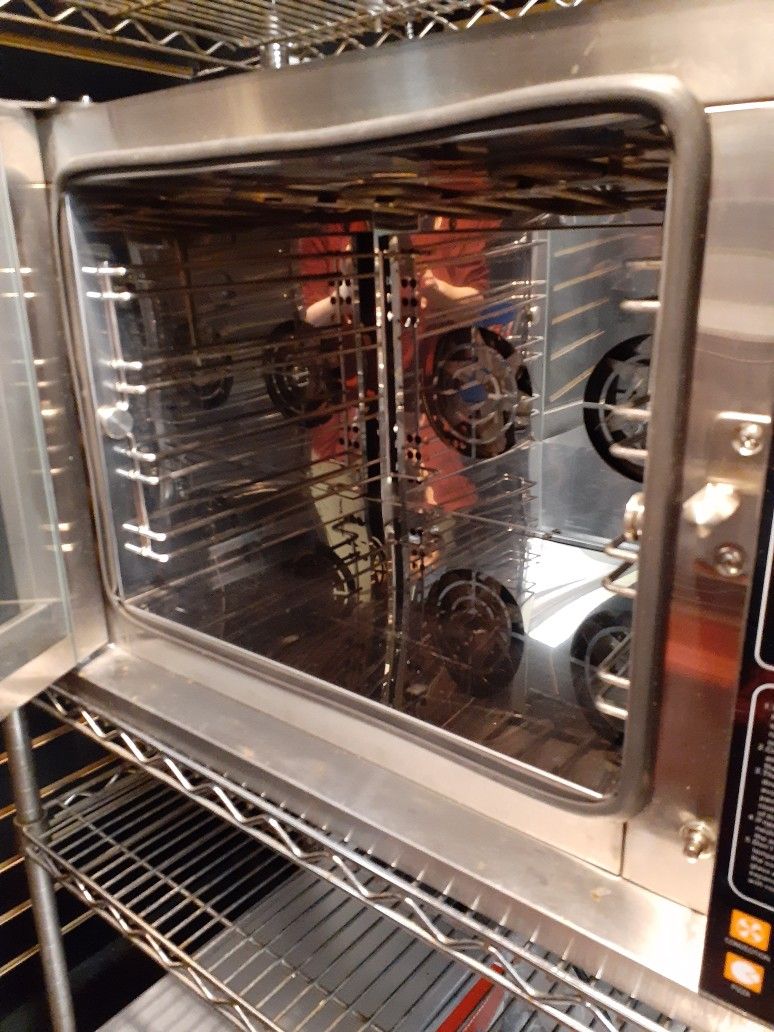 Commercial Oven