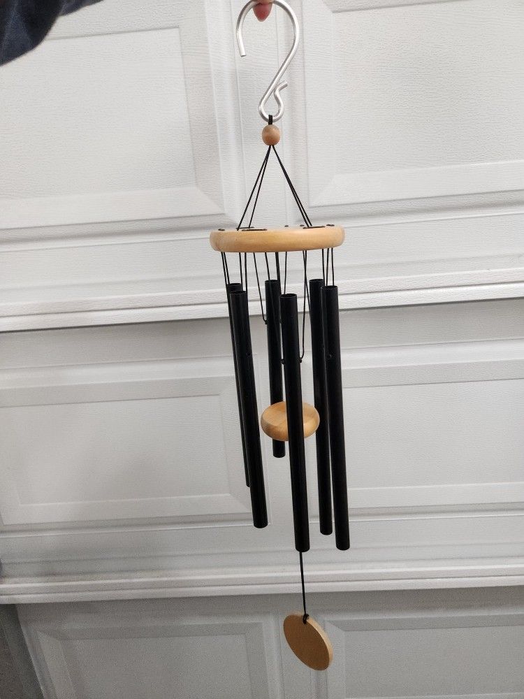 Outdoor Wind Chimes Tone Memorial Windchimes Metal Minimalist Modern Decor for Garden Patio Backyard Relaxation Black