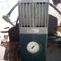Air compressor
