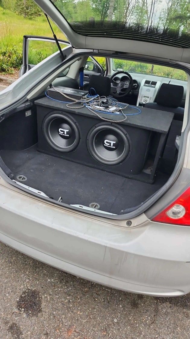 CT Sounds 2 12" Subs With 800w Skar Amp And Bass Nob