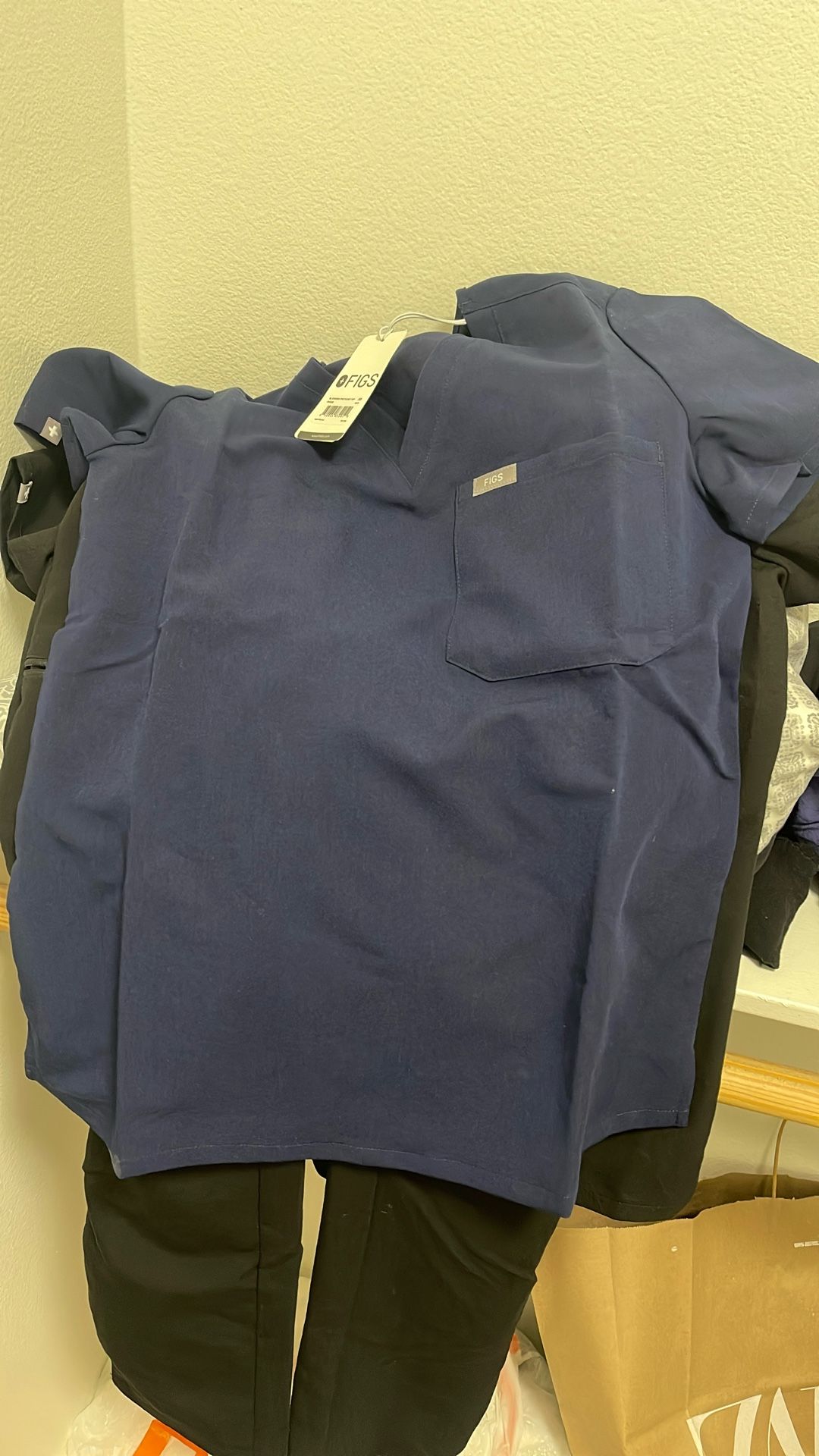 New Figs Scrub Top XS