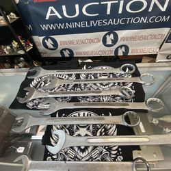 Pittsburgh Large Wrench Set