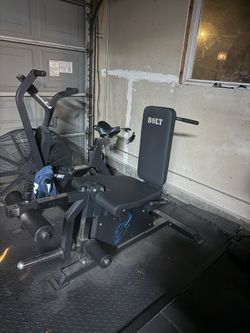 Bolt Raider Leg Extension and Hamstring Curl Combo