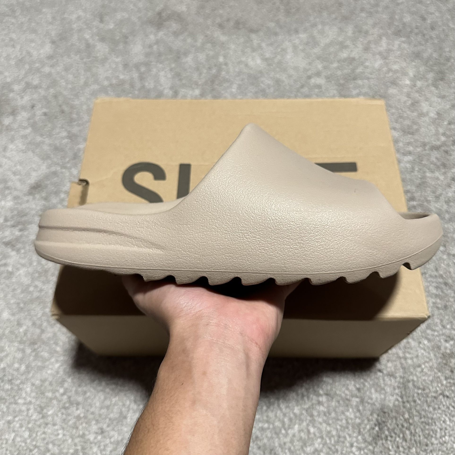 Adidas Yeezy Slide “Pure” Size 8
