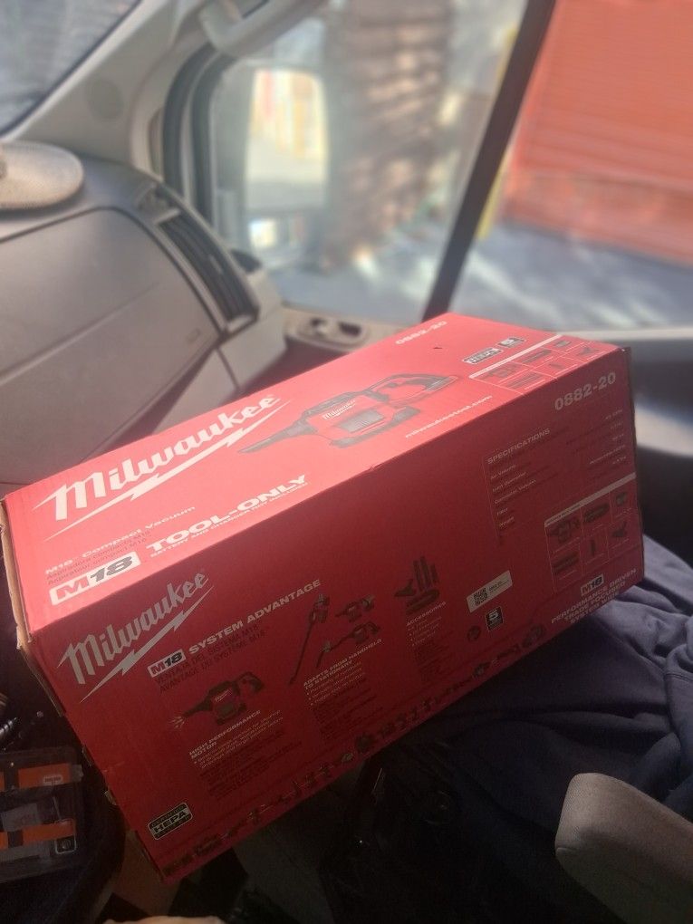 Milwaukee Compact Vacuum! New In Sealed Box!