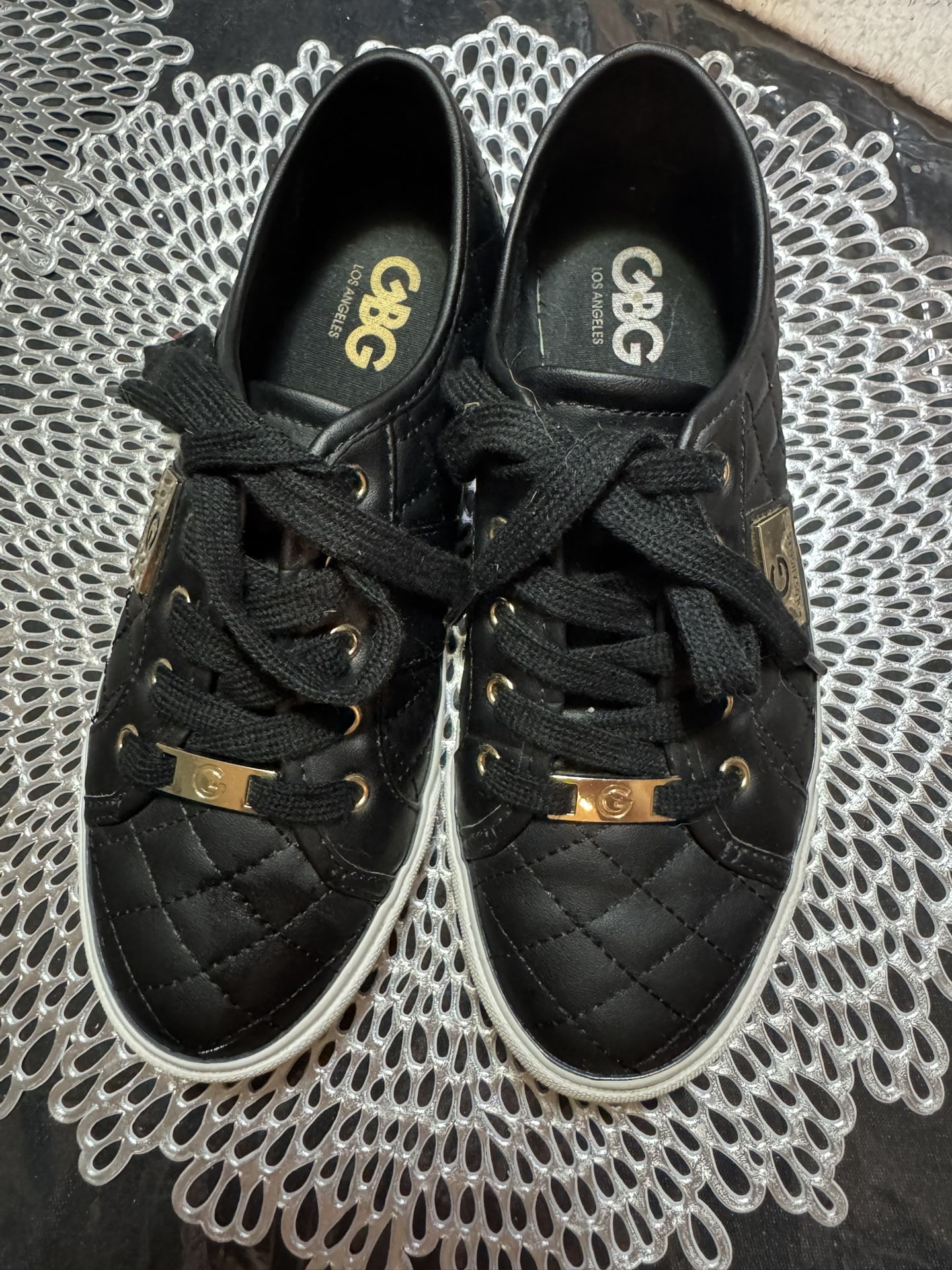 Guess Los Angeles Snickers 