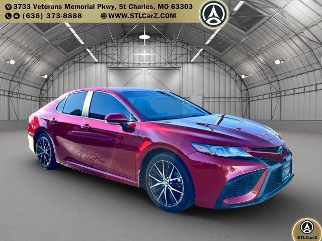 2022 Toyota Camry Hybrid