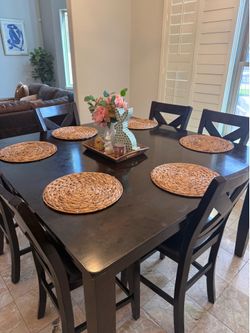 Table and 6 Chairs