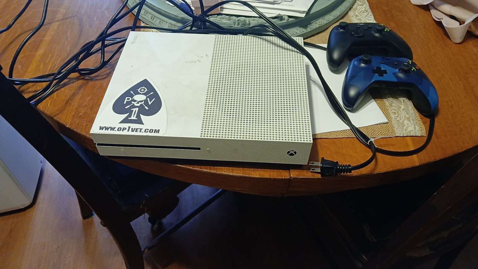 Xbox One X