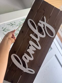 Sign for wall “Family”