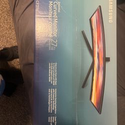 Monitor Curved 27