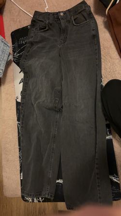 black baggy mid rise jeans