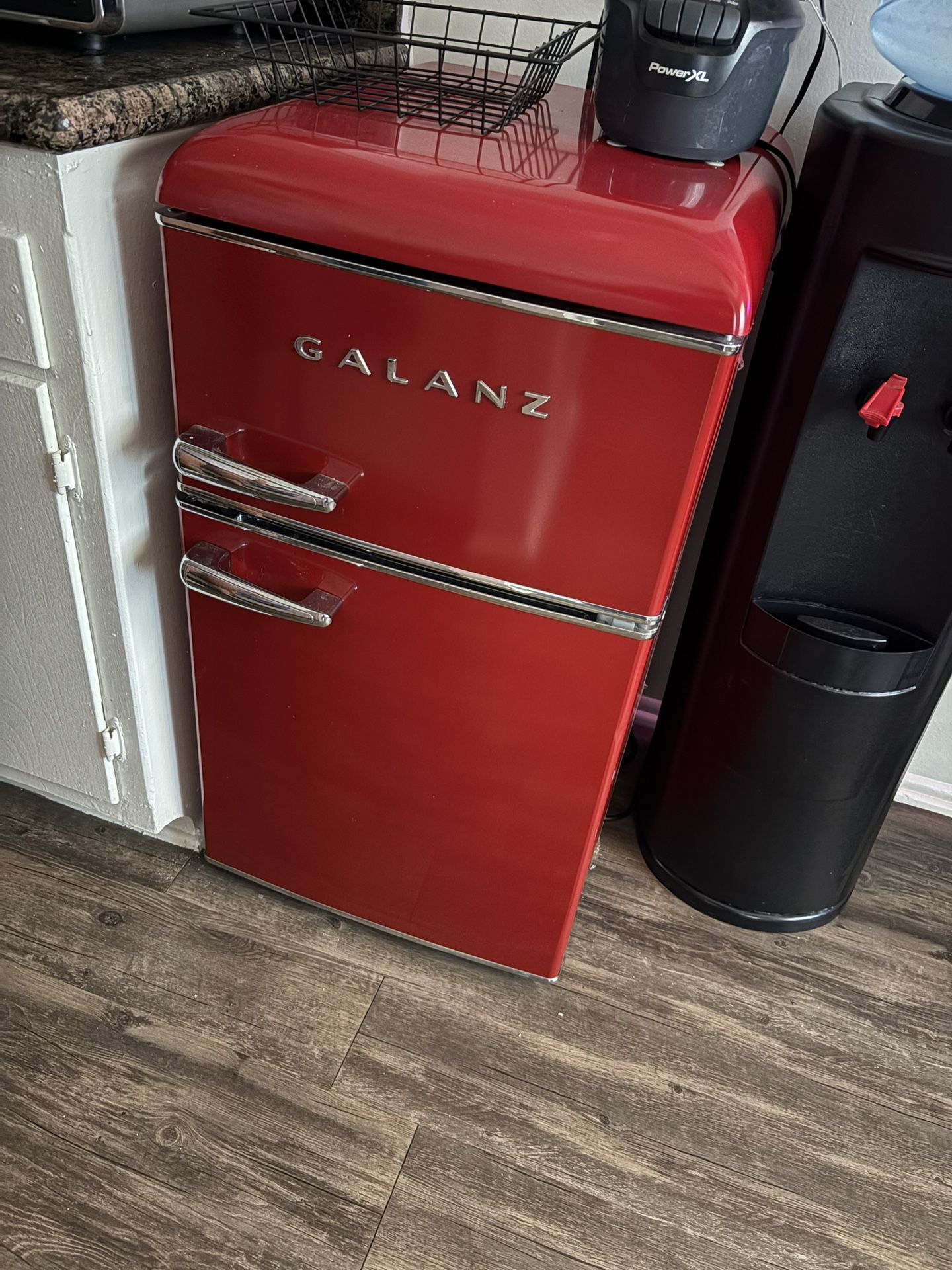 Fridge Galanz Mini 