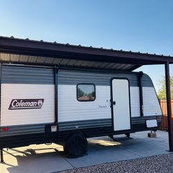 2021 Coleman Lantern 17b