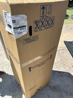 40 Gallon Gas New In The Box 