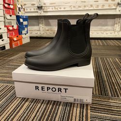 REPORT Footwear Women’s Slicker Chelsea Rain Boot Black Matte 8W