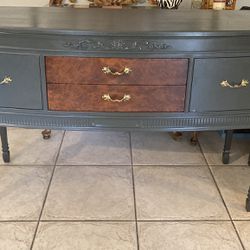 Vintage Refinished Wooden Buffet/ Sideboard/ TV Stand/ Credenza/ Dresser And Side Table 