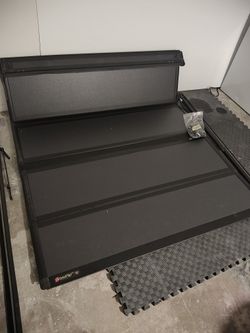 6 Month Old Bakflip Tonneau Cover 2020 Ford F150 SuperCab