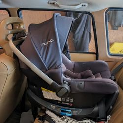 Nuna PIPA Lite R Infant Car Seat + RELX Base 2027 