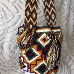 Wayuu Bags// Mochilas wuayuu 100% Originales, Guajira, Colombia 🇨🇴