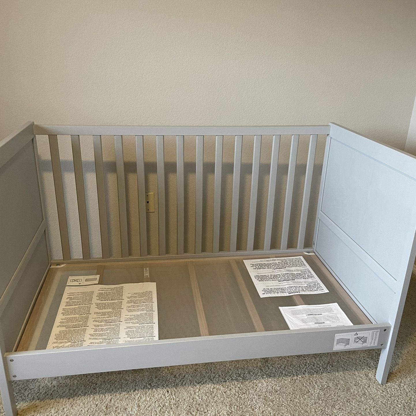 Baby / toddler convertible crib Ikea Sundvik Gray for Sale in San
