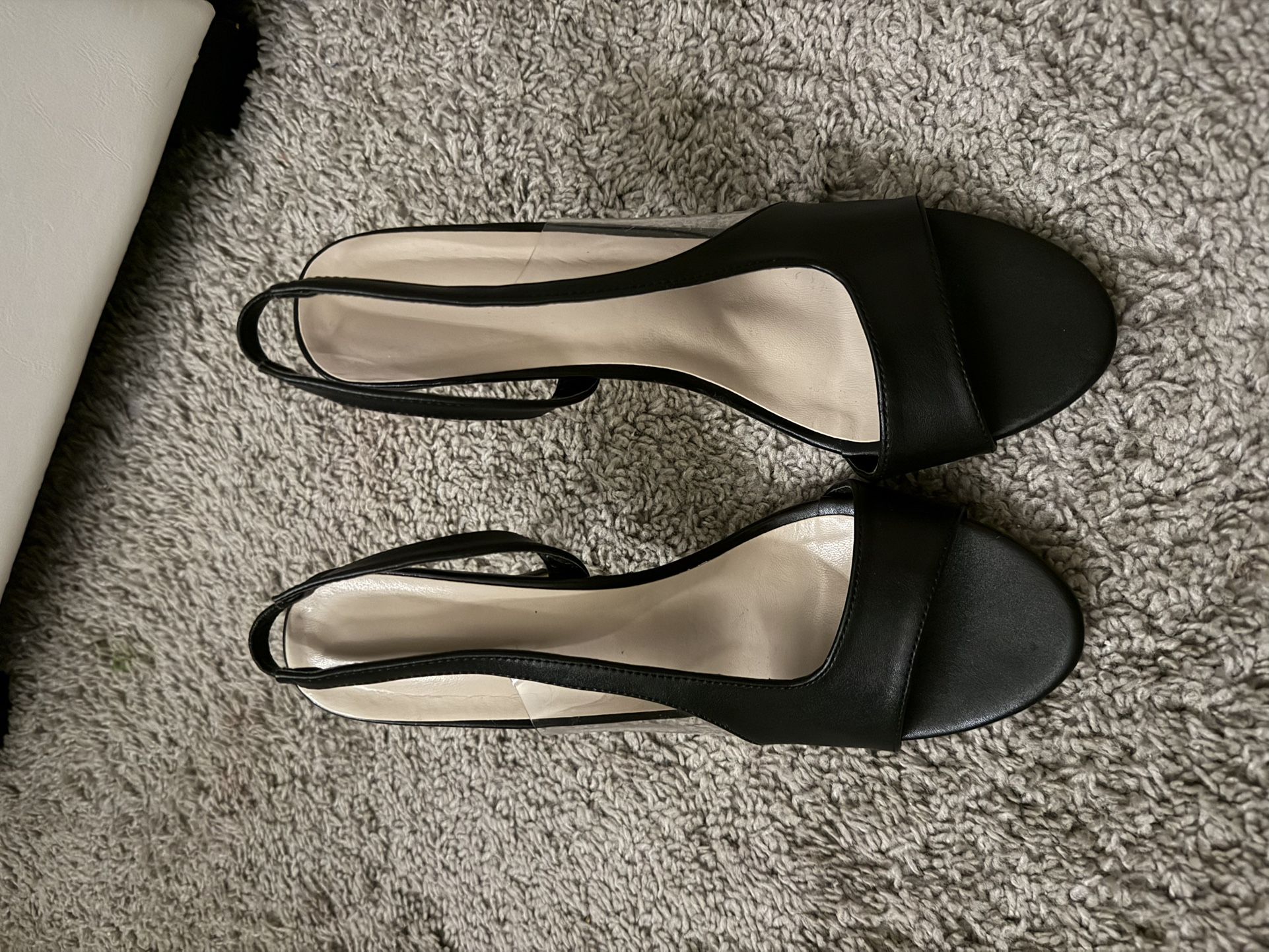 Black heels 9.5