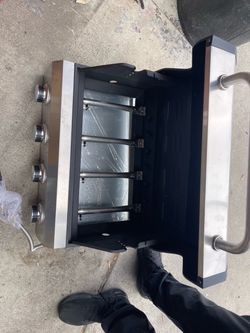 4-Burner Gas Grill Stainless Steel