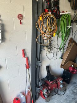 Selling out steal worker and mechanic tools