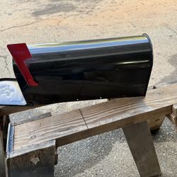 Mail Box
