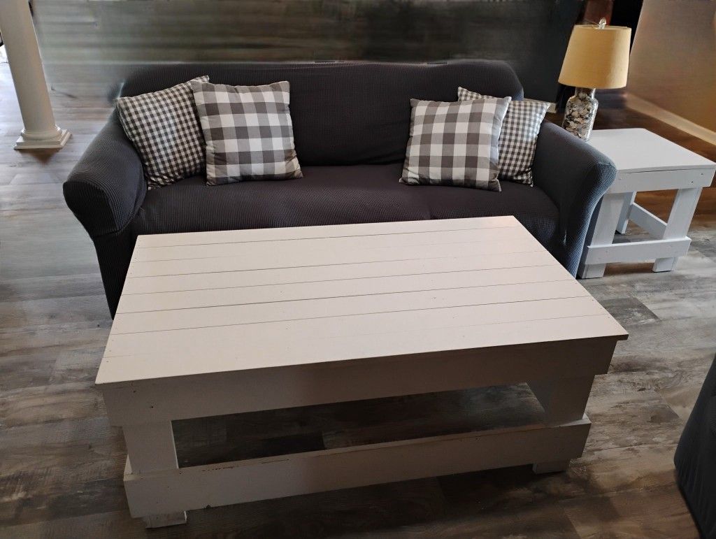 Coffee Table & End Table Set
