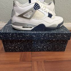 Jordan 4 Midnight Navy 