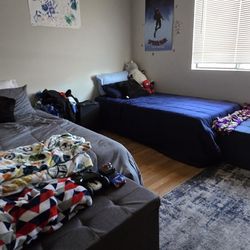 XL TWIN SIZE BEDS Both Bedframe